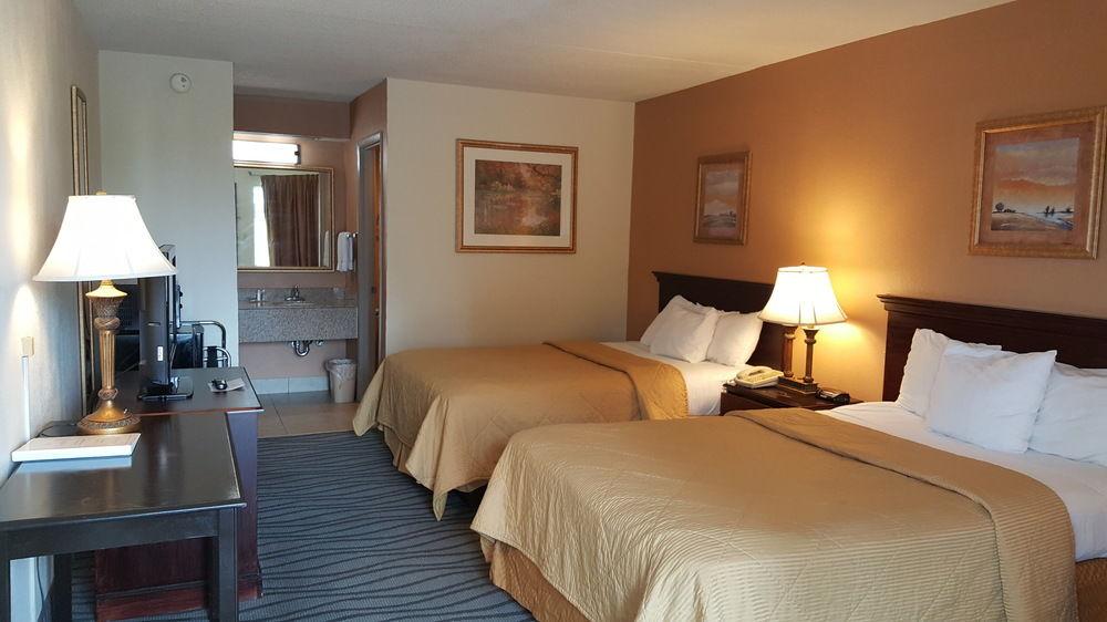 Executive Inn And Suites Enterprise Exteriér fotografie