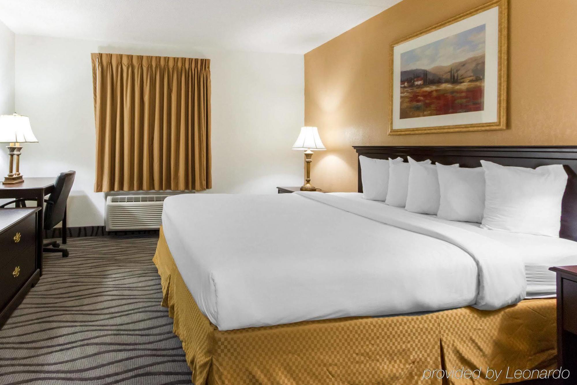 Executive Inn And Suites Enterprise Exteriér fotografie