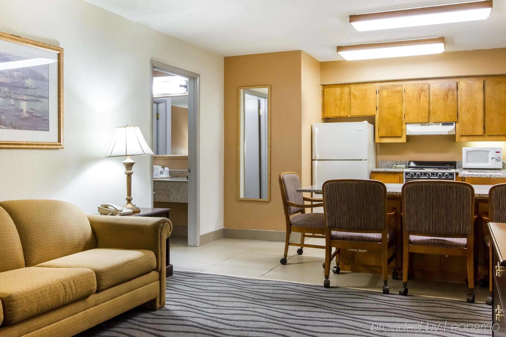 Executive Inn And Suites Enterprise Exteriér fotografie